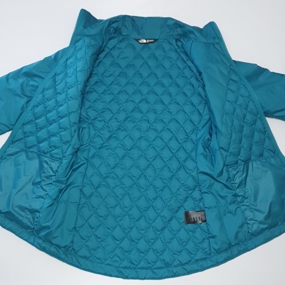 The North Face Shaded Pruce Quilted Jacket - Picture 7 of 12
